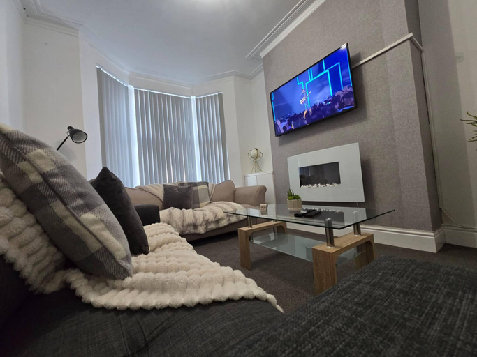 1, Cozy House in Liverpool, Sefton