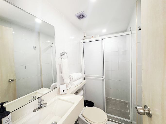 Bathroom 5, Casa Helena hotel Centro Historico, Cartagena de Indias