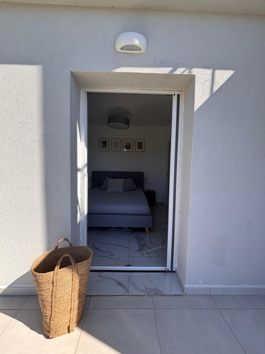 Others 3, Casa Kefy, Ionian Islands