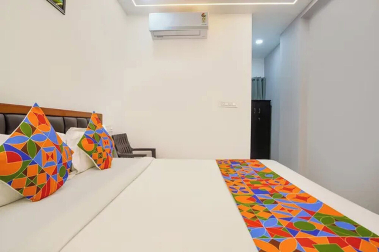 Room 5, Fabhotel Sree Laveeza, Ranga Reddy
