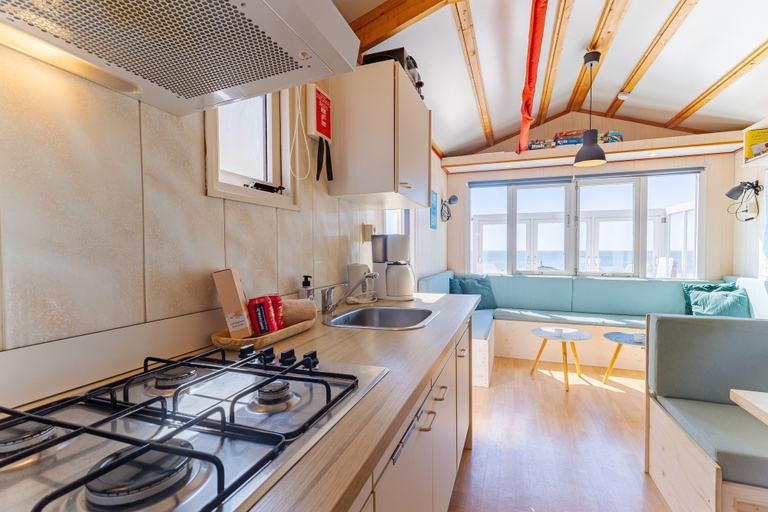Room 5, Slaapstrandhuisje - Strand Dishoek 342, Veere