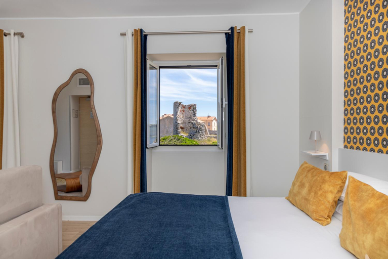 Bedroom 2, Santateresa, Corse-du-Sud