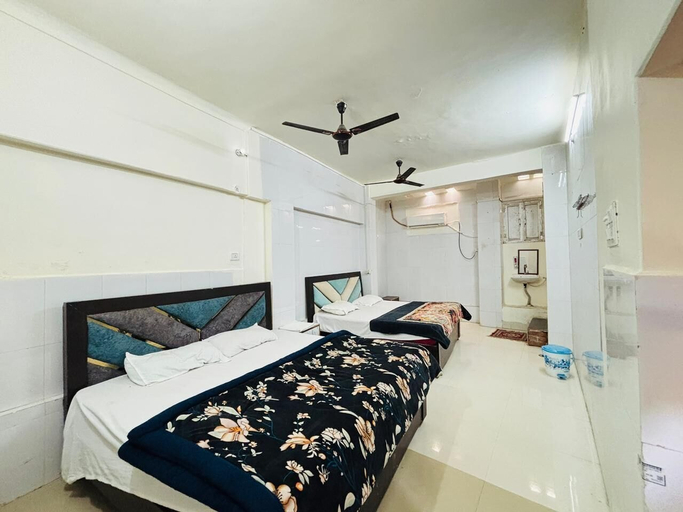 Bedroom 2, Shri Hari Lodge - Near Shri Ram Mandir and Hanuman Garhi, Faizabad
