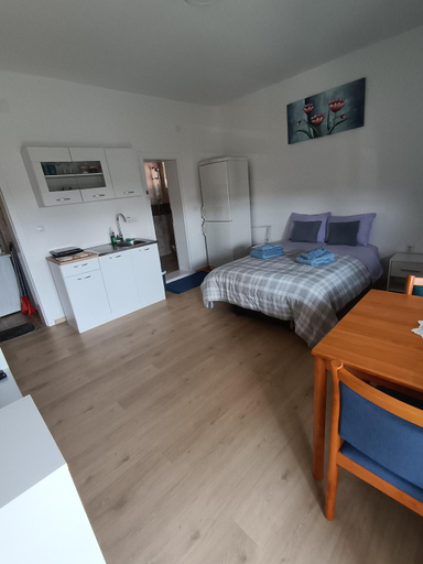 Bedroom 4, Udobna Soba Sa Prelepim Pogledom #4, Mladenovac
