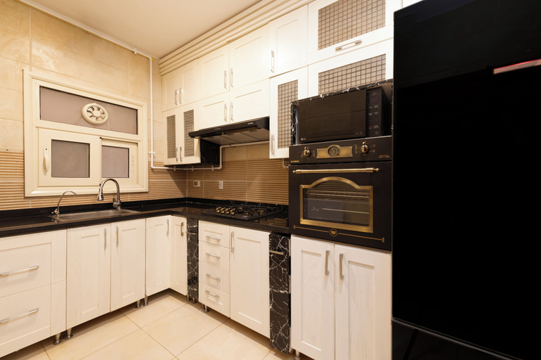 Private kitchen, Kennah 2BDRM | Pearl Des Rois, AUC Av, New Cairo City