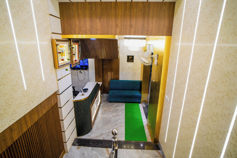 Lobby 5, Hotel Kanishka Inn, Varanasi