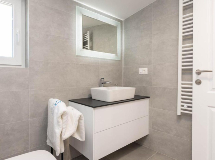 Bathroom 5, Villa Mate, Biograd na Moru