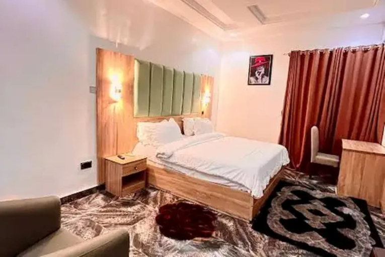 Room 5, DE NEW DAWN HOTEL & LOUNGE, Ife North