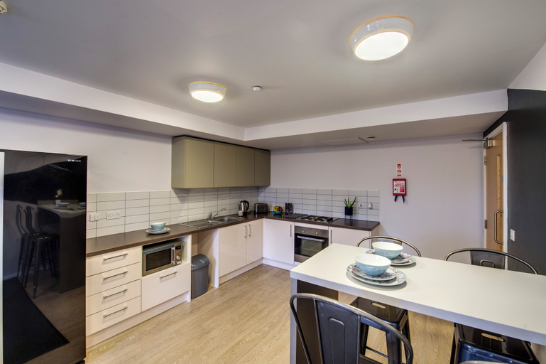 Private kitchen, Student Only West Village, Glasgow