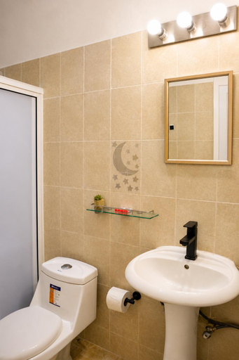 Bathroom 3, Casa Esperanza, Dist. Pochutla