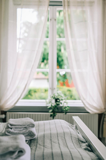 Bedroom 2, Svabesholms Kungsgards B&B och Pensionat Stenshuvud, Simrishamn