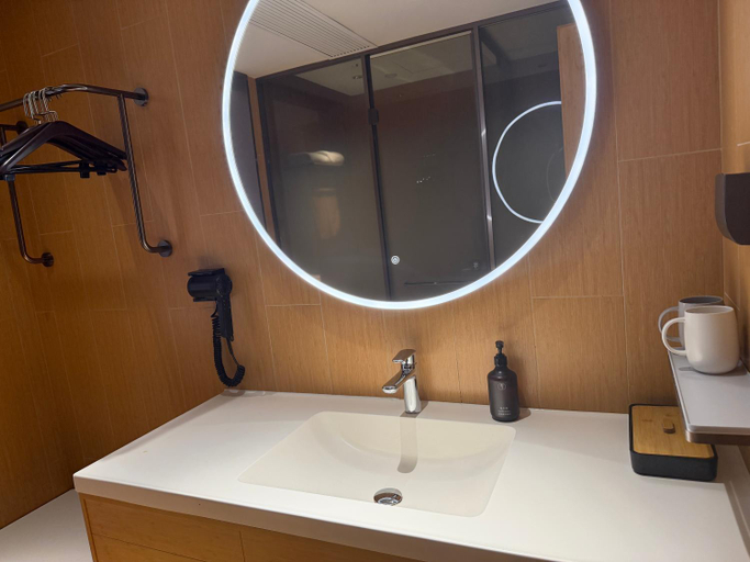 Bathroom 3, Ji Hotel Ningbo Beicang Changjiang Road, Ningbo