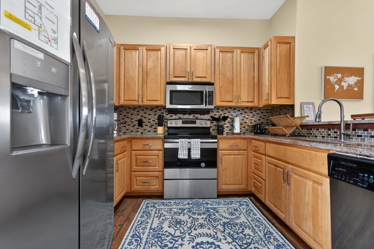 Private kitchen 5, Coastal Charm With Pond Views and Sunset Balconies!, Nueces