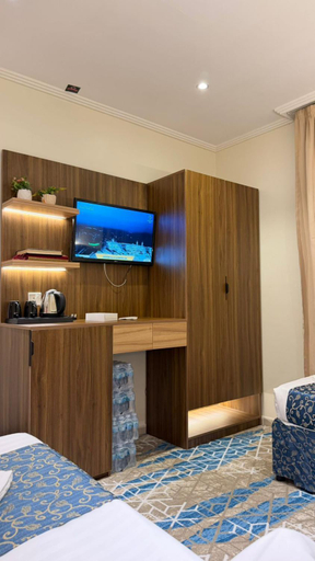 Bedroom 2, Burj Al Balad Hotel, Makkah