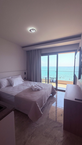 Room 2, Oceana Luxury Rooms, Central Macedonia