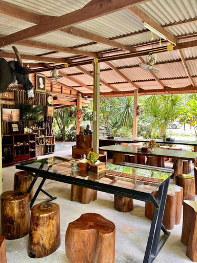 Food & Drinks, Toh Tao Homestay, Ban Ta Khun