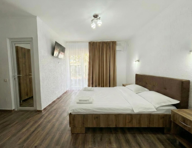 Others 3, Vila Diana, Mangalia