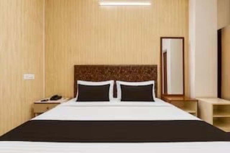 Room 5, Classic Amritsar City Centre, Amritsar