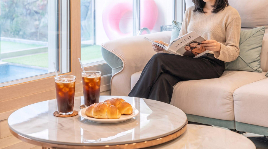 Food & Drinks 5, Namhae Eagless Poolvilla Pension, Namhae