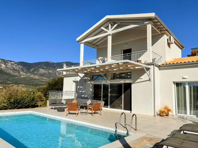 Others 2, Casa Kefy, Ionian Islands