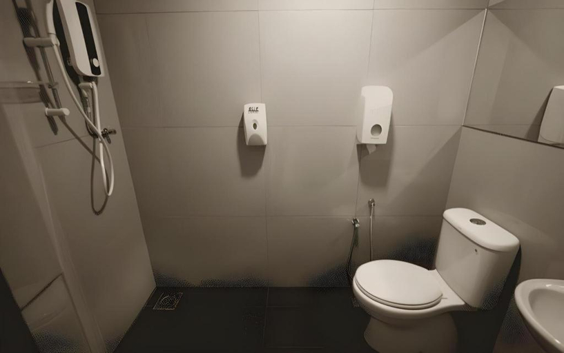 Bathroom 4, Place2Stay Business Hotel @ Metrocity, Kuching