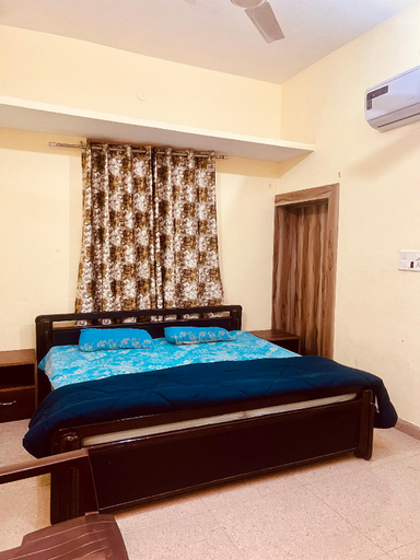 Bedroom 2, tourist lodge, Kangra