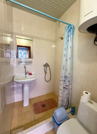 Others 5, Hotel Elion, Bilhorod-Dnistrovs'kyi