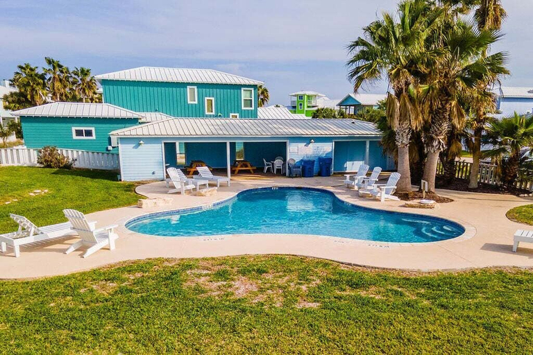 Pool 4, Golf Cart Included - Near Community Pool - Sleeps 12, Nueces