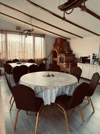 Food & Drinks, Casa Rariana, Calimanesti