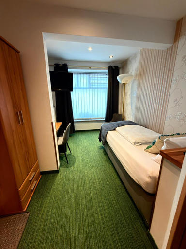 Bedroom 2, Bed & Rooms, Worgl, Kufstein