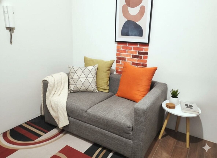 Living area 4, Makati CBD Budget Stays, Makati City