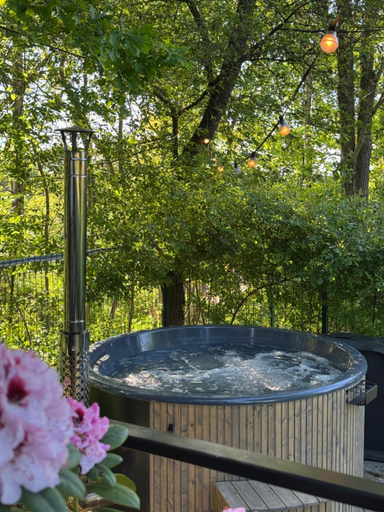 Sport & Beauty 3, Silver Bungalow, Sacele