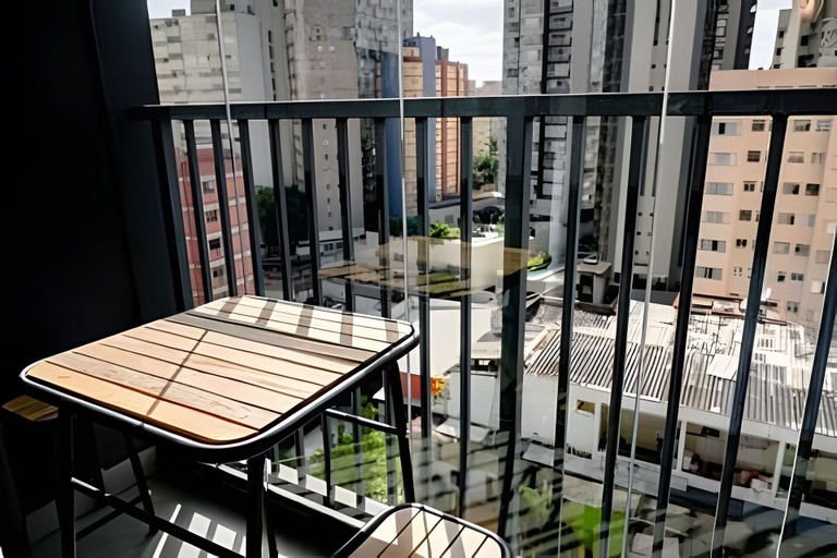 Outdoor dining, UENO 906, São Paulo