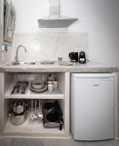 Private kitchen 3, Ione Inn, South Aegean