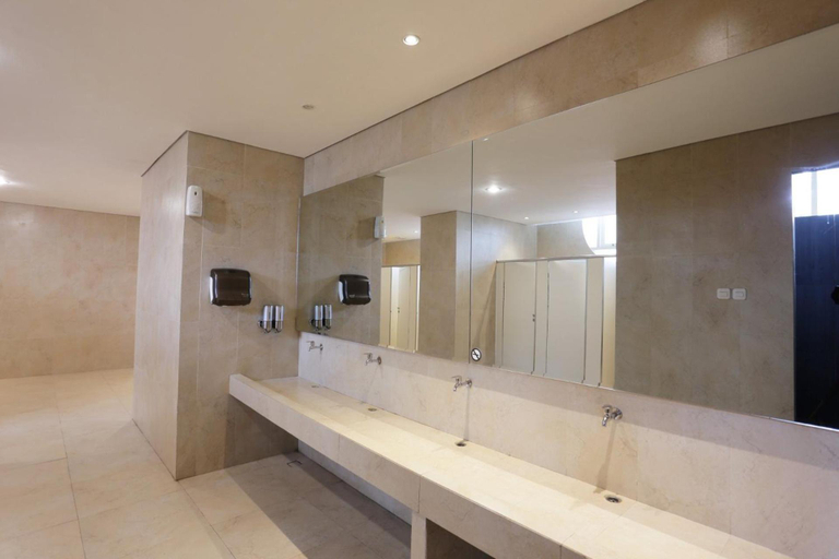 Bathroom 4, Kapal Garden Hotel, Malang