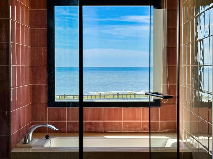 Bathroom 3, Anchorage Lodge, Hualien