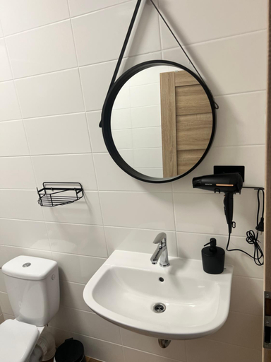 Bathroom 3, Vilka Cachtice, Nové Mesto nad Váhom