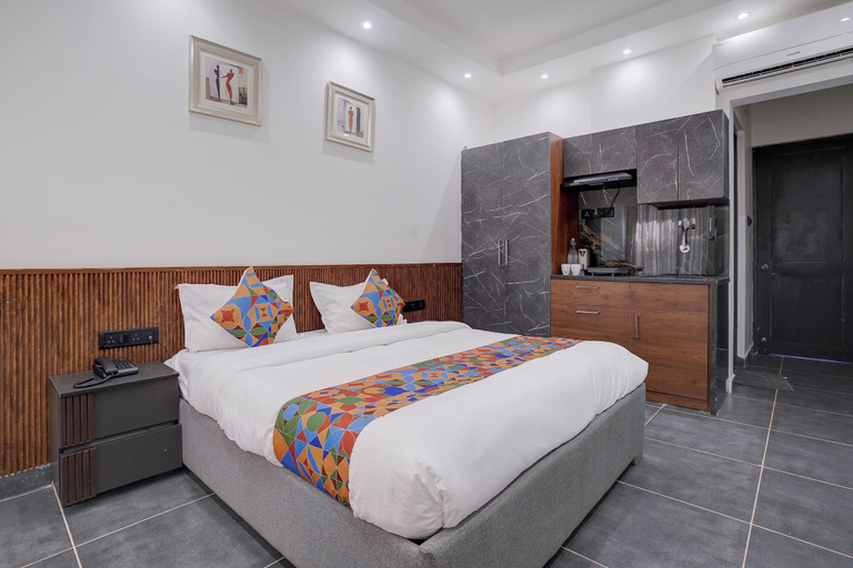 Room 4, Fabhotel Jm Residency, North Goa