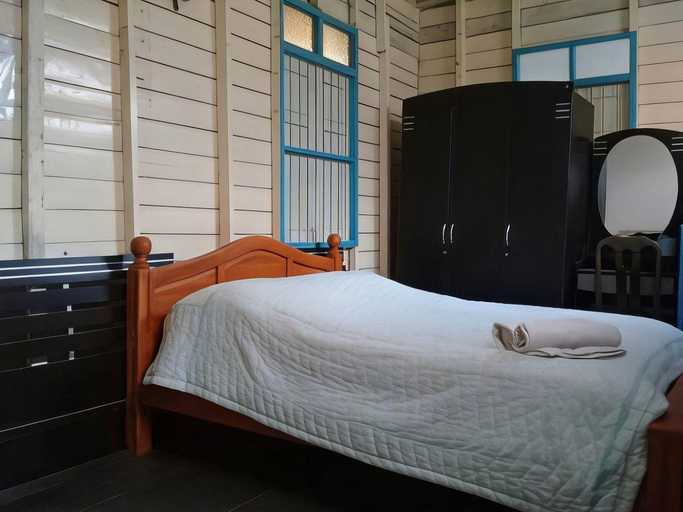 Bedroom 3, Kwan Phayao Lake House, Muang Phayao