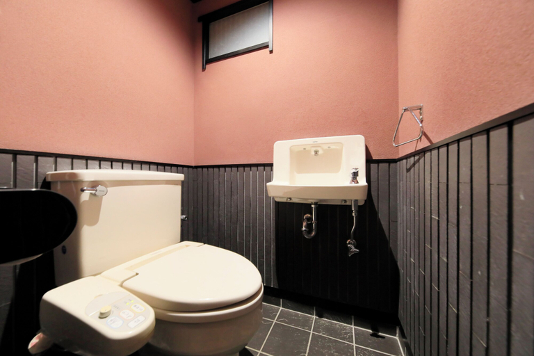 Bathroom 4, Kaike Fuga, Sakaiminato