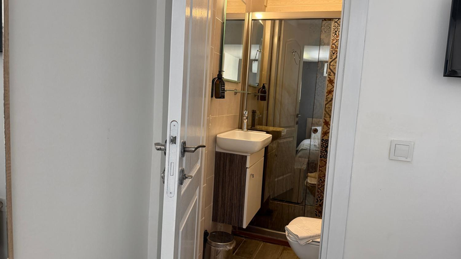 Bathroom 5, Cunda Morisi Otel, Ayvalık