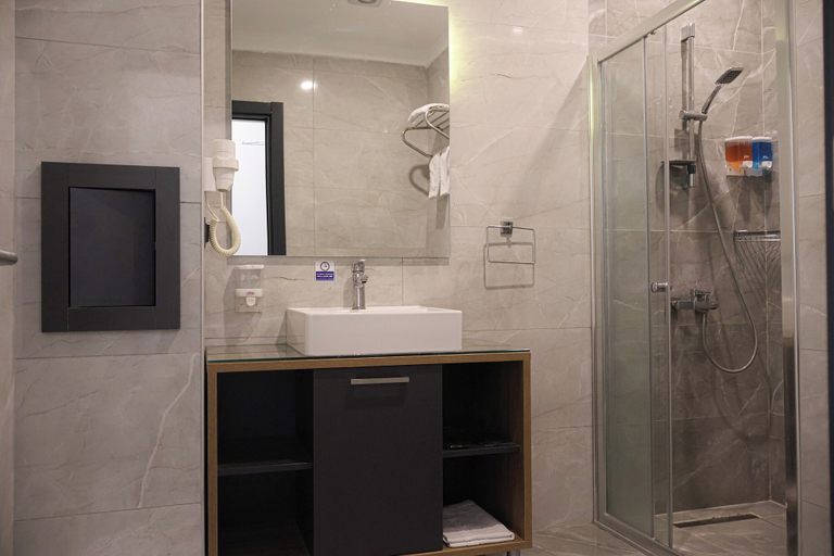 Bathroom 5, HOME PLUS HOTEL, Pendik