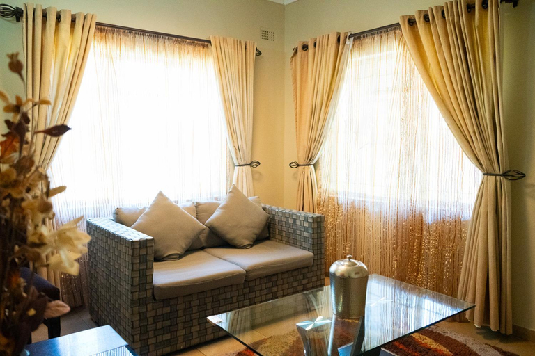 Others 3, Guest Paradise Lodge, Hwange