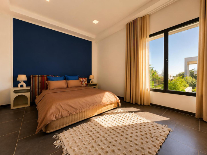 4, Villa Solis - Elegant Villa With Private Pool, Carthage