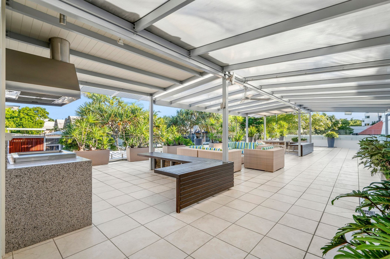 Food & Drinks 5, Fairshore, Noosa - Noosa-Noosaville