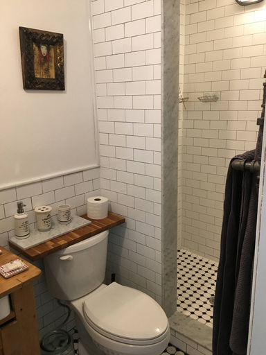 Bathroom 4, Room-french Nest, Private Bathroom! Chec, Halton