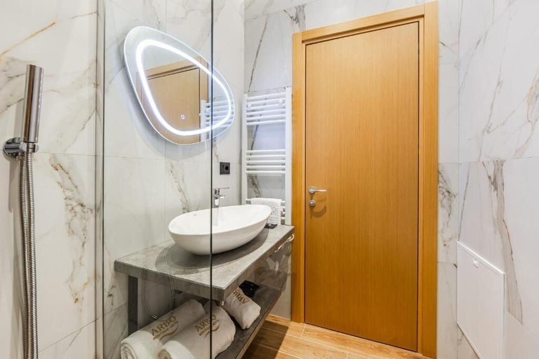 Bathroom 3, ARBO BOUTIQUE HOTEL, Durrësit