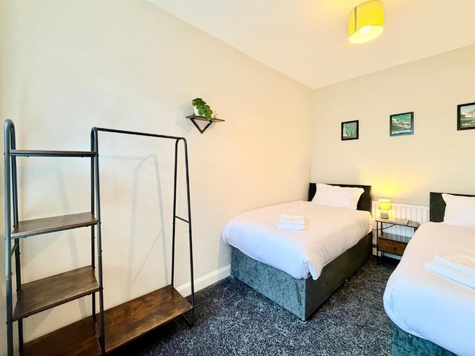 Room 2, Ward House, Lincolnshire