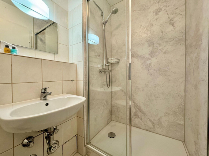 Bathroom, Ferienwohnung im Seepark Sellin auf Rugen Nahe Ostseestrand, Vorpommern-Rügen