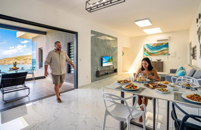 Food & Drinks, condostmaarten by the sea -Adults Only-